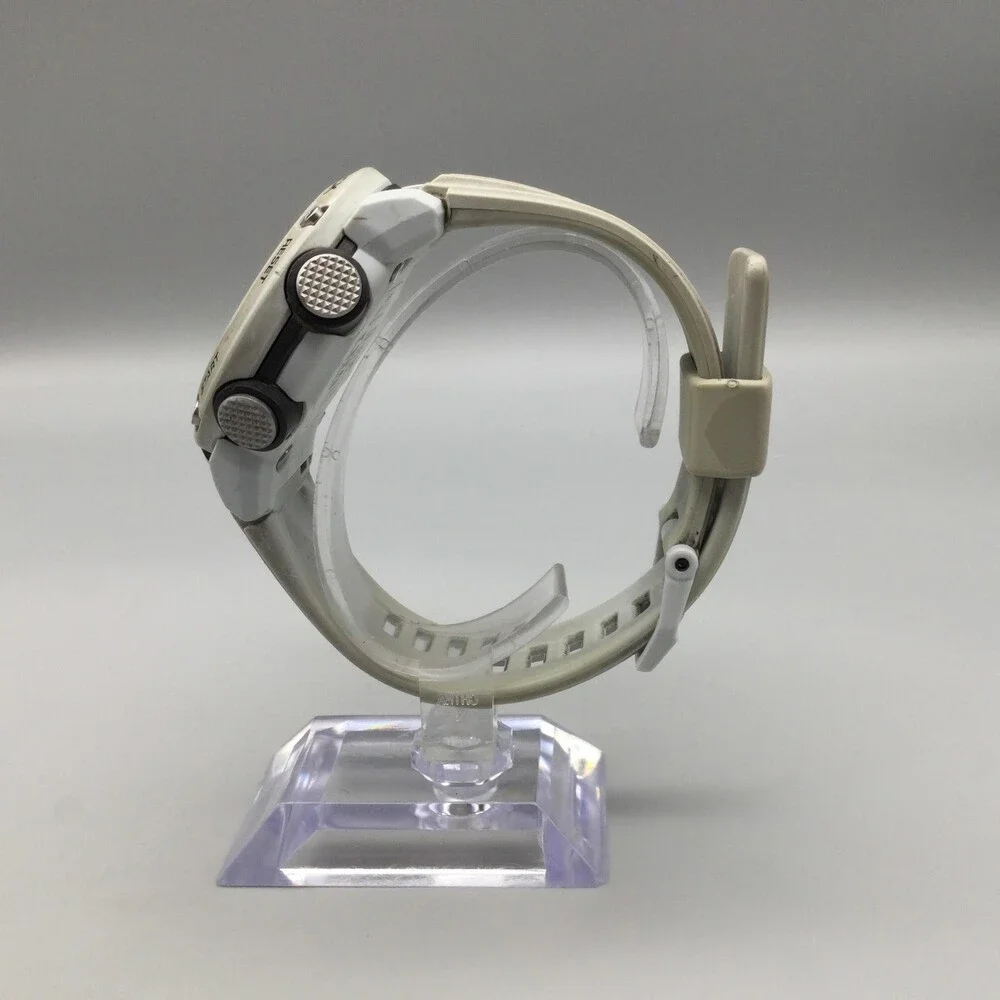 Casio G-SHOCK 5590 GA-2000 Mens Watch 46mm White Carbon Core New Battery